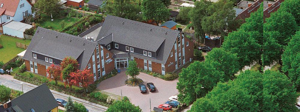 רוסטוק Hotel Landhaus Dierkow מראה חיצוני תמונה